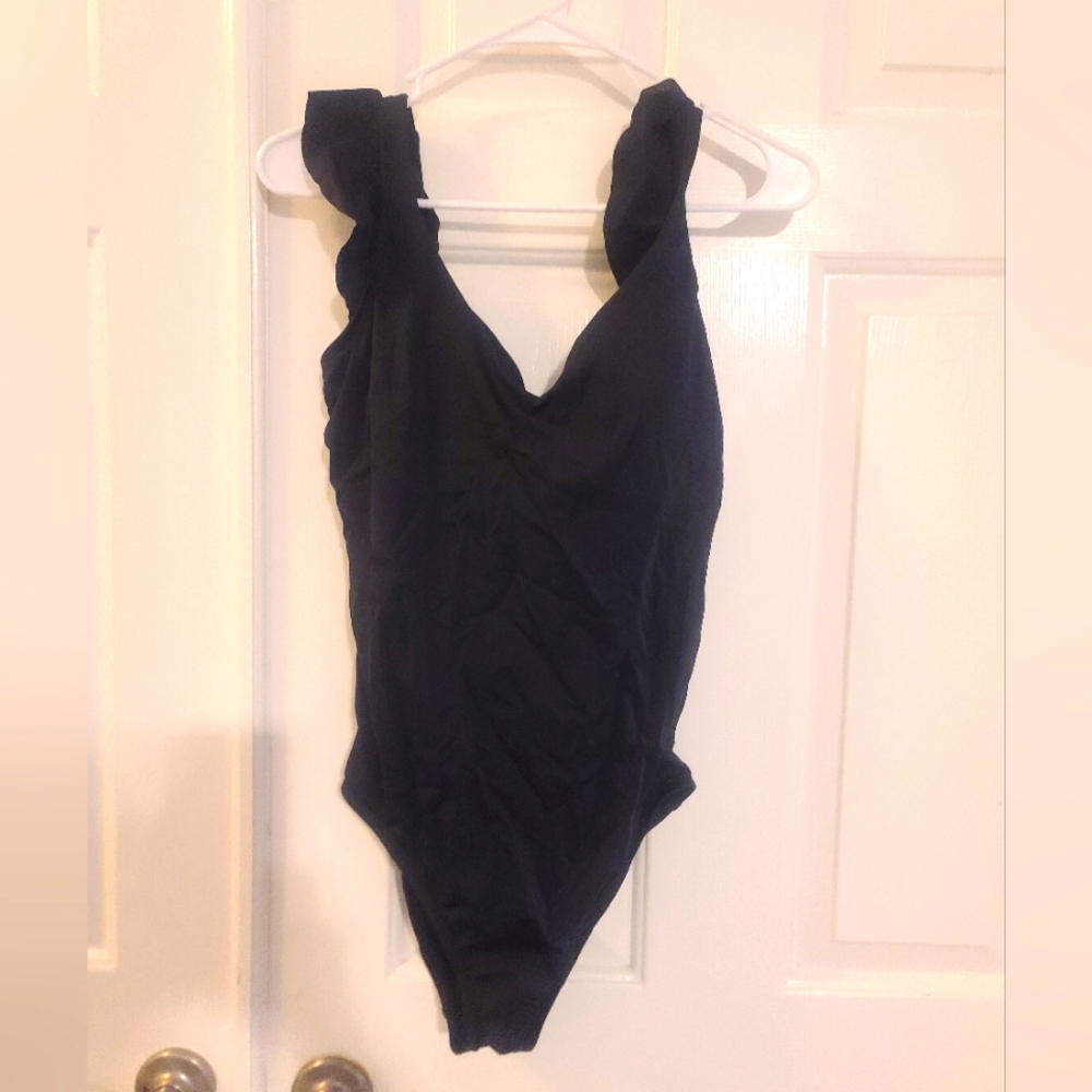 Black large one piece new